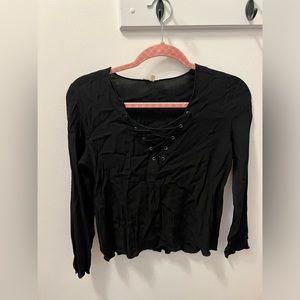 Aritzia Top